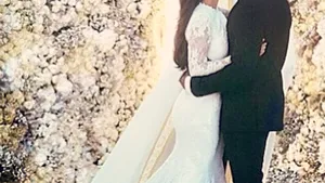 Kim Kardashian şi Kanye West îşi petrec luna de miere 