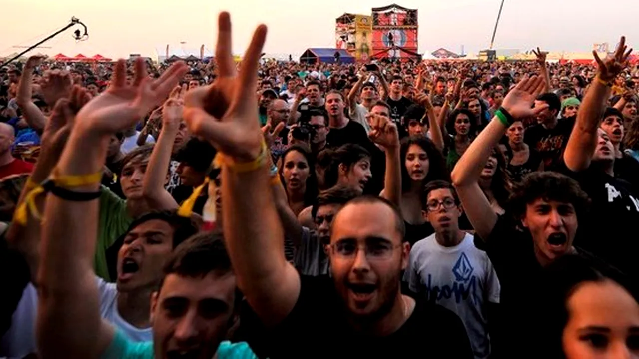 Garbage - dragoste la prima vedere cu publicul din România. Paraziţii şi BUG Mafia în prima seară de B'estfest - FOTO