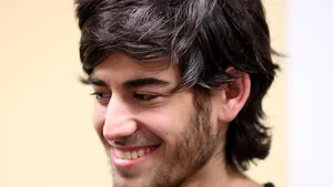 Aaron Swartz, cofondator al site-ului Reddit, în vârstă de 26 de ani, s-a sinucis