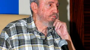 Fidel Castro condamnă asasinarea lui Muammar Kadhafi şi acţiunea de genocid a NATO