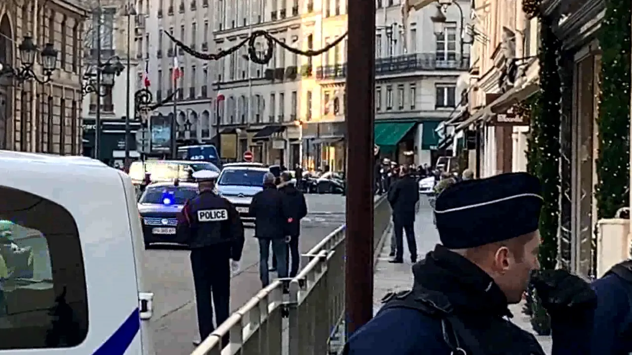 Summitul din Paris: Cum arată coloana de securitate a lui Vladimir Putin 