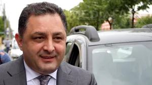 Cină festivă şi muzică de operă live, oferite de Marian Vanghelie românilor din diaspora