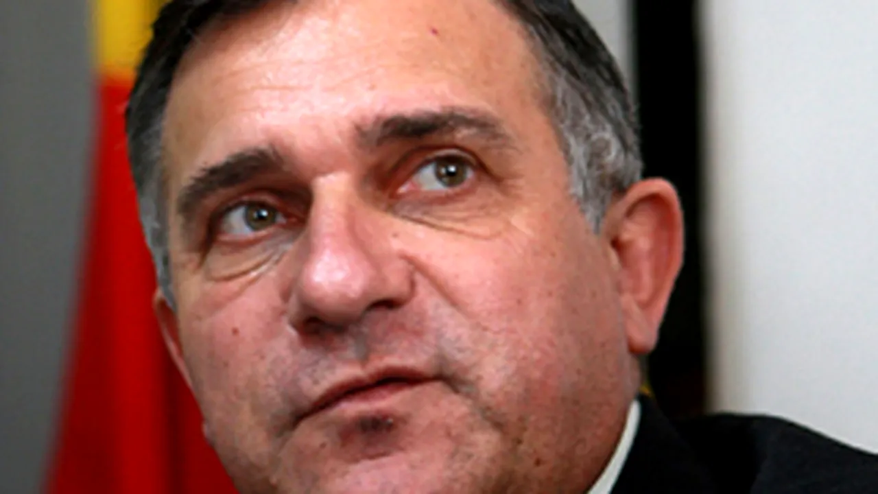 Wage Hike Issue Sparks Clash Btw Romanian Politicians