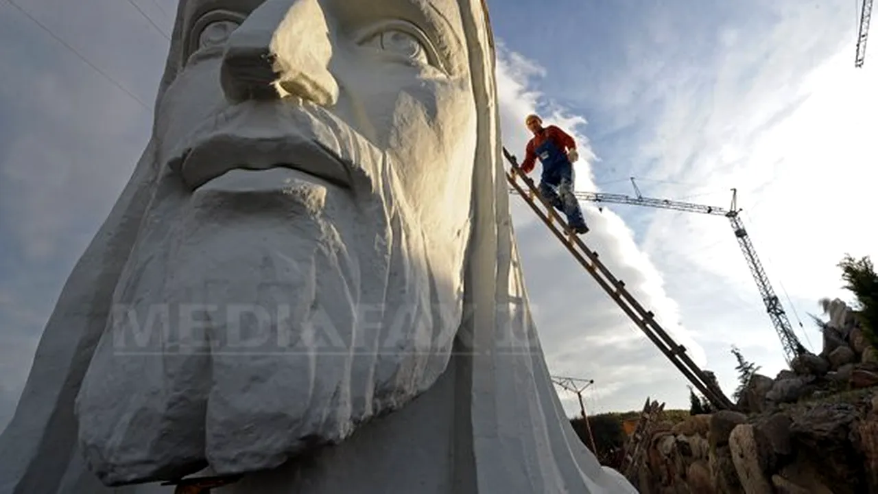 Vezi aici cea mai înaltă statuie din lume a lui Iisus