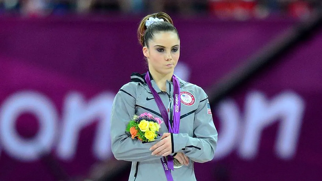Gimnasta McKayla Maroney susţine că a fost abuzată sexual de medicul Larry Nassar
