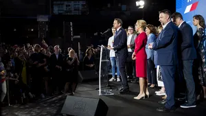 Rezultatele preliminare ale alegerilor prezidenţiale din Polonia. Preşedintele conservator, în funcţie, se va lupta în turul doi cu primarul liberal al Varşoviei