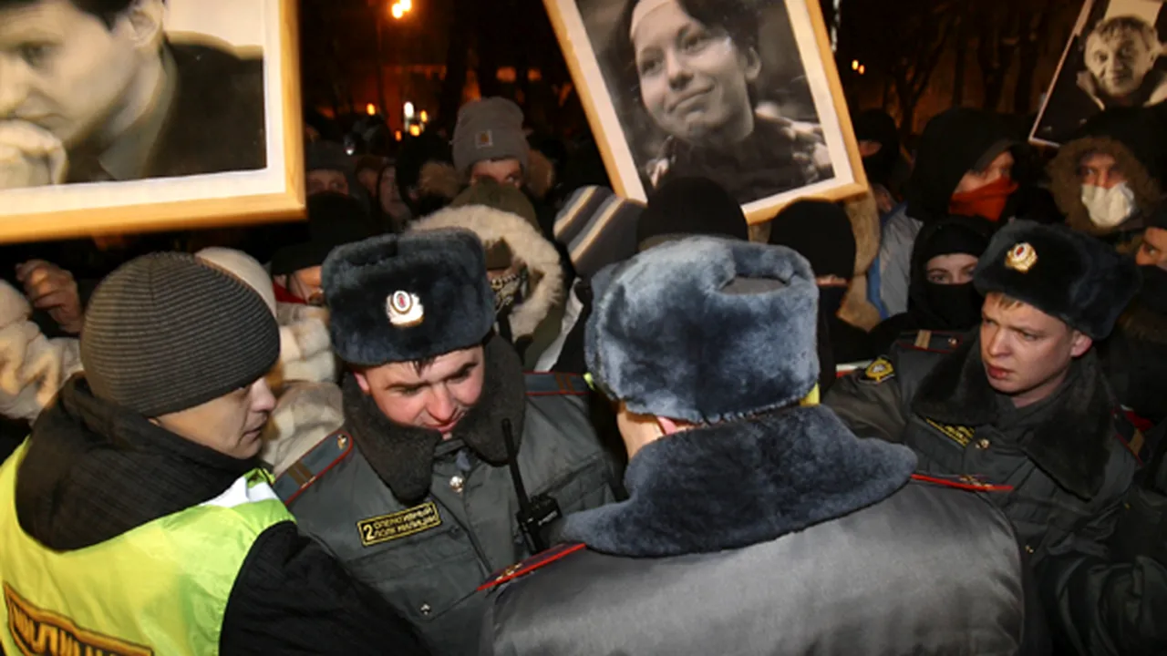 Zeci de persoane, reţinute la Moscova în timpul unei manifestaţii - FOTO