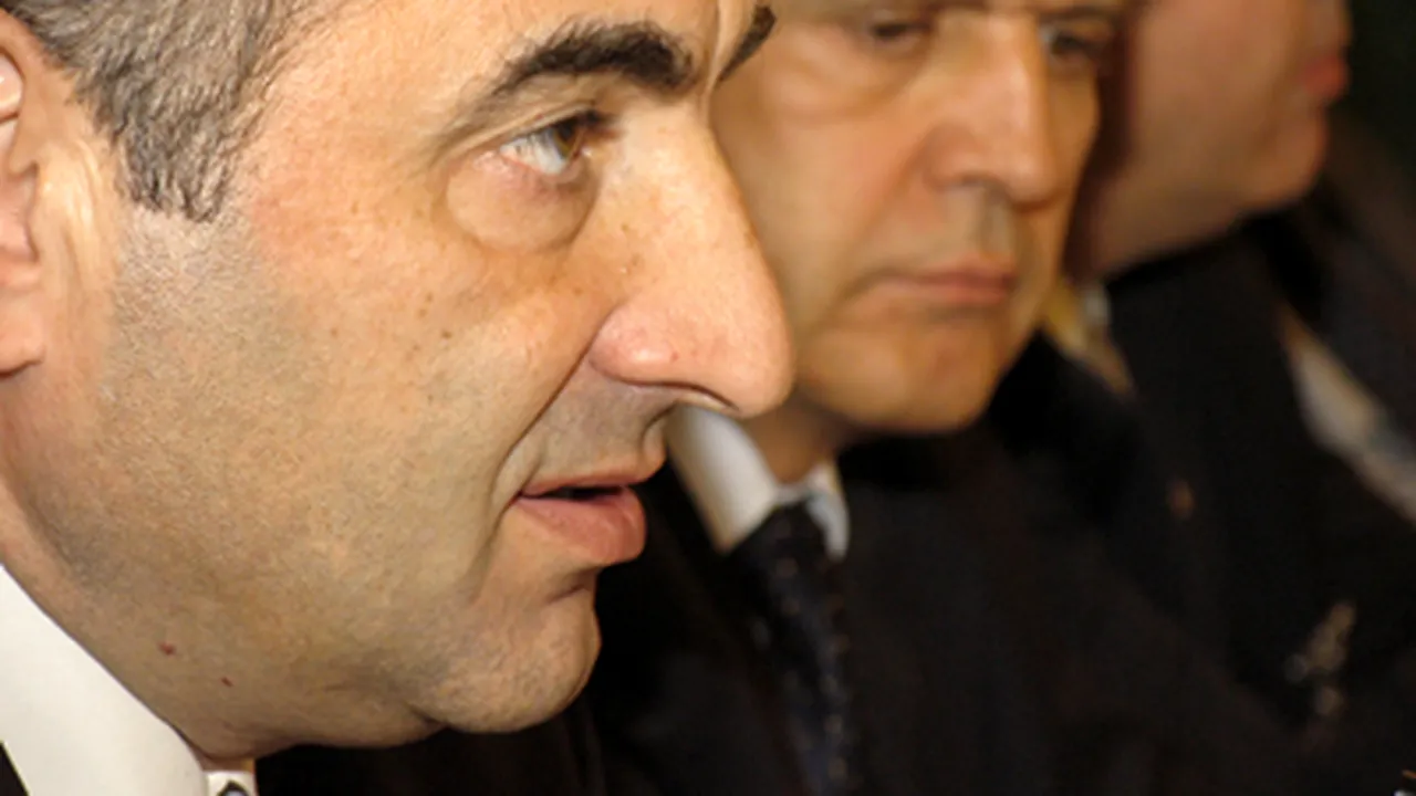 Florin Georgescu şi Nicolae Dănilă au venit la Senat în timpul discuţiilor PSD-PNL-UDMR-Iohannis