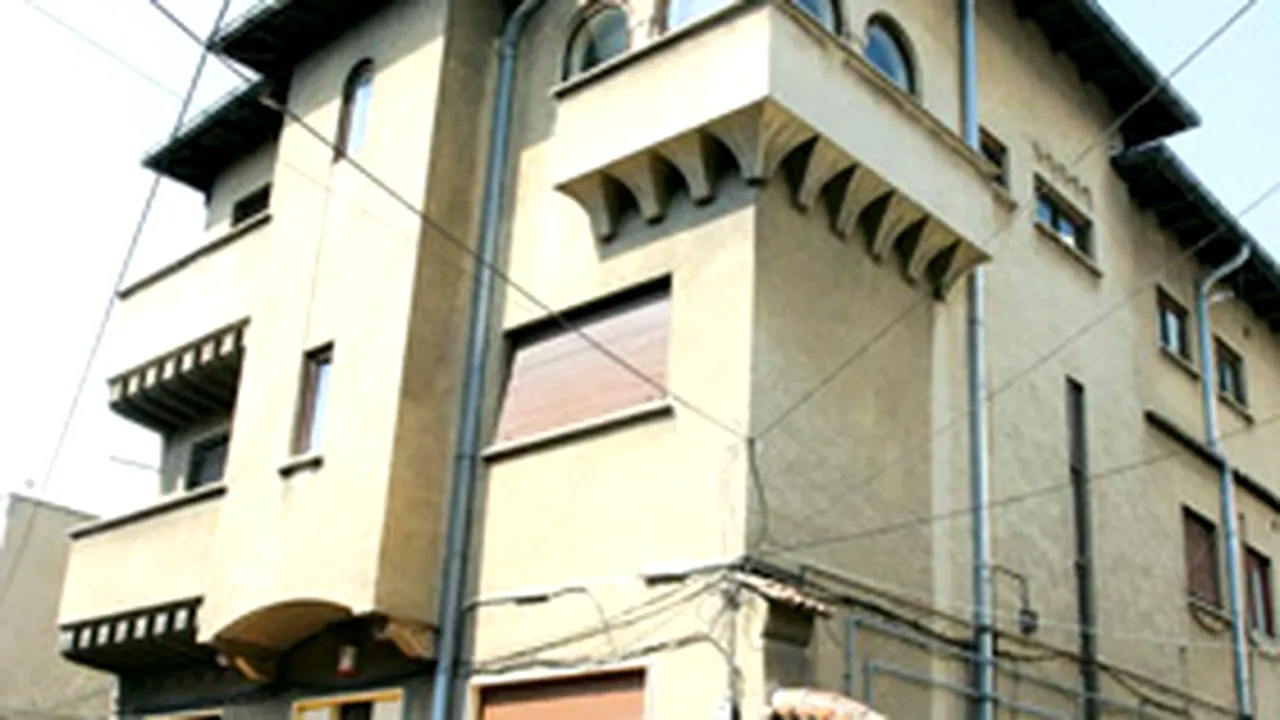 Patru judecători ai CC: Modificările Legii caselor naţionalizate sunt neconstituţionale