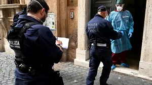 Un român de 15 ani a agresat patronul unui restaurant din Italia. Ce l-a deranjat pe minor
