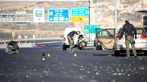 Cetăţean israelian, rănit într-un atac cu vehicul produs în sudul Israelului