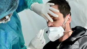 Judeţul care va testa toate cadrele medicale