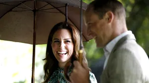 Ducele şi Ducesa de Cambridge aşteaptă al treilea copil. Reacţia Reginei Marii Britanii 