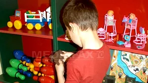 Moș Nicolae vine cu jucării neconforme / Sancțiunile ANPC nu-i sperie pe comercianți