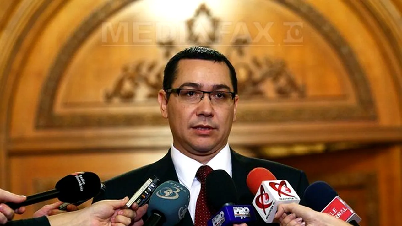 Ponta: Prin faptul că parlamentarii puterii n-au curaj să voteze Guvernul, moţiunea a trecut deja