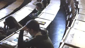 Cursuri gratuite pentru studenţi