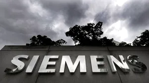 Siemens va plăti în SUA o amendă record pentru a pune capăt unei anchete de corupţie