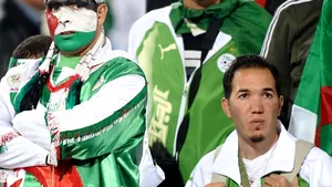 Algeria: 17 poliţişti răniţi după un meci de fotbal