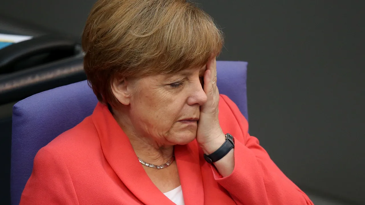 Angela Merkel AVERTIZEAZĂ Administraţia Erdogan să înceteze orice comparaţie cu NAZISMUL / Turcia temperează tonul, explicând că este preocupată de 