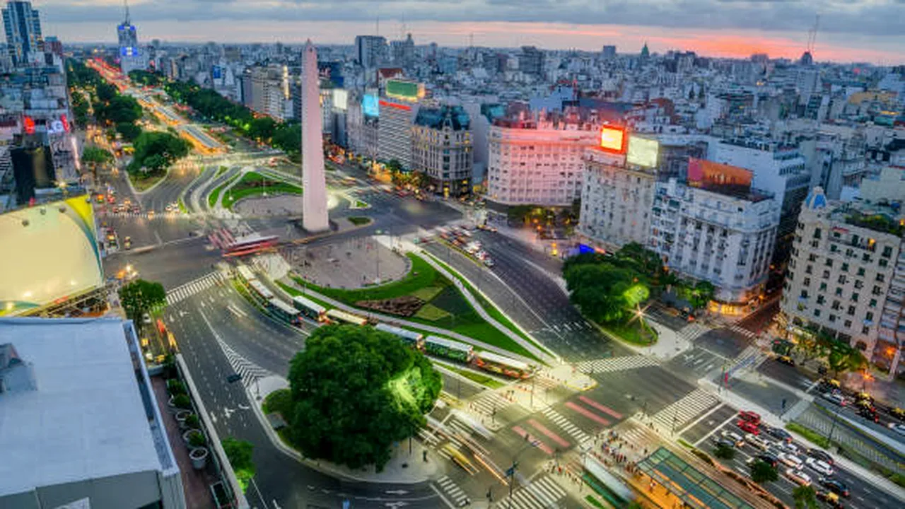 Argentina încheie un acord de 20 de miliarde de dolari cu FMI