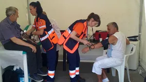 Carmen Dan: 840 ambulanţe, 270 autospeciale SMURD şi 9 aeronave, pregătite pentru a interveni pe caniculă/ Recomandările Ministerului Sănătăţii pentru această vreme 