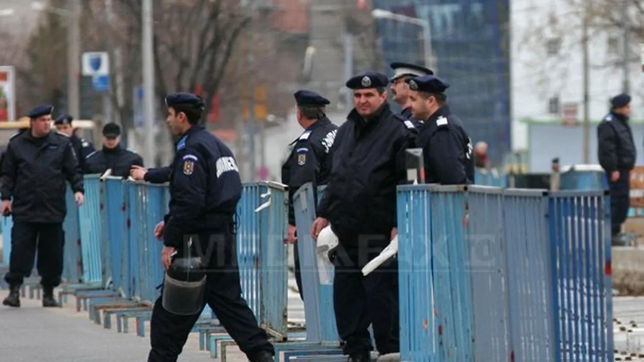 Peste 300 de jandarmi asigură ordinea publică la meciul Dinamo-Gaz Metan Mediaş