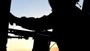 Cel puţin 17 morţi după prăbuşirea unui elicopter militar în Afganistan - VIDEO