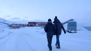 Ce au îngropat cercetătorii într-o mină aproape de Polul Nord în caz că vine sfârşitul lumii