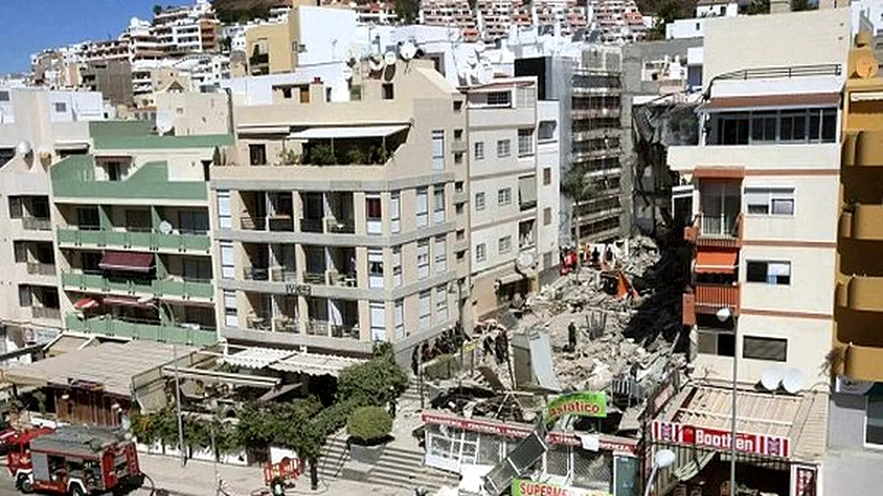 Doi morţi şi trei răniţi în insula Tenerife, după surparea unei clădiri de apartamente