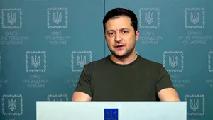 Volodimir Zelenski le-a cerut parlamentarilor francezi să susţină eforturile de 