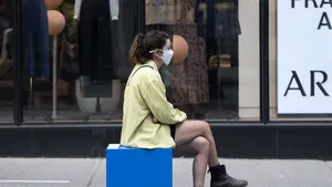 OMS:  Măştile de pânză sunt eficiente şi în faţa noilor variante de coronavirus: Modul de transmitere este acelaşi