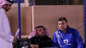 Olăroiu şi Rădoi au câştigat Cupa Coroanei Prinţului cu Al Hilal (Video)