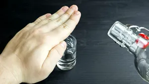 Descoperire revoluționară. Creierul uman ar putea avea un comutator neuronal care ar putea reduce semnificativ consumul de alcool