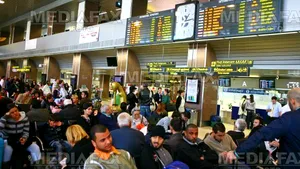 Primul bilanţ al norului de cenuşă în România: pierderi de milioane de euro pentru companiile aeriene