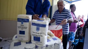 Alimente din UE pentru bucureşteni: Cine sunt cei peste 140.000 de beneficiari şi ce vor primi