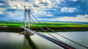Infotrafic: Circulaţia pe podul de la Brăila se va desfăşura începând cu ora 13.00