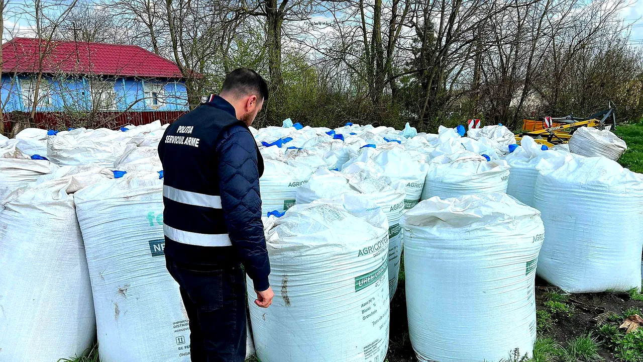 Botoşani: 80 de tone de îngrăşământ depozitat ilegal, lângă o şcoală