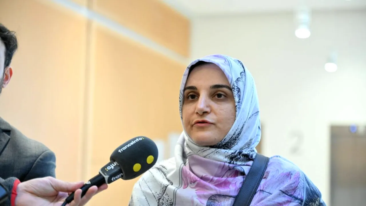 Mahdieh Esfandiari, studenta iraniană reținută în Franța, repatriată. Acuzațiile tinerei