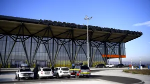 Pasagerul cu numărul 50.000 a ajuns pe Aeroportul Internaţional Braşov