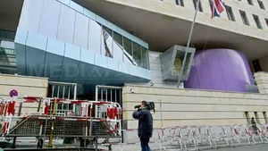 The Independent: Marea Britanie dispune de o staţie de spionaj la ambasada sa de la Berlin. Ambasadorul britanic, convocat la Ministerul german de Externe