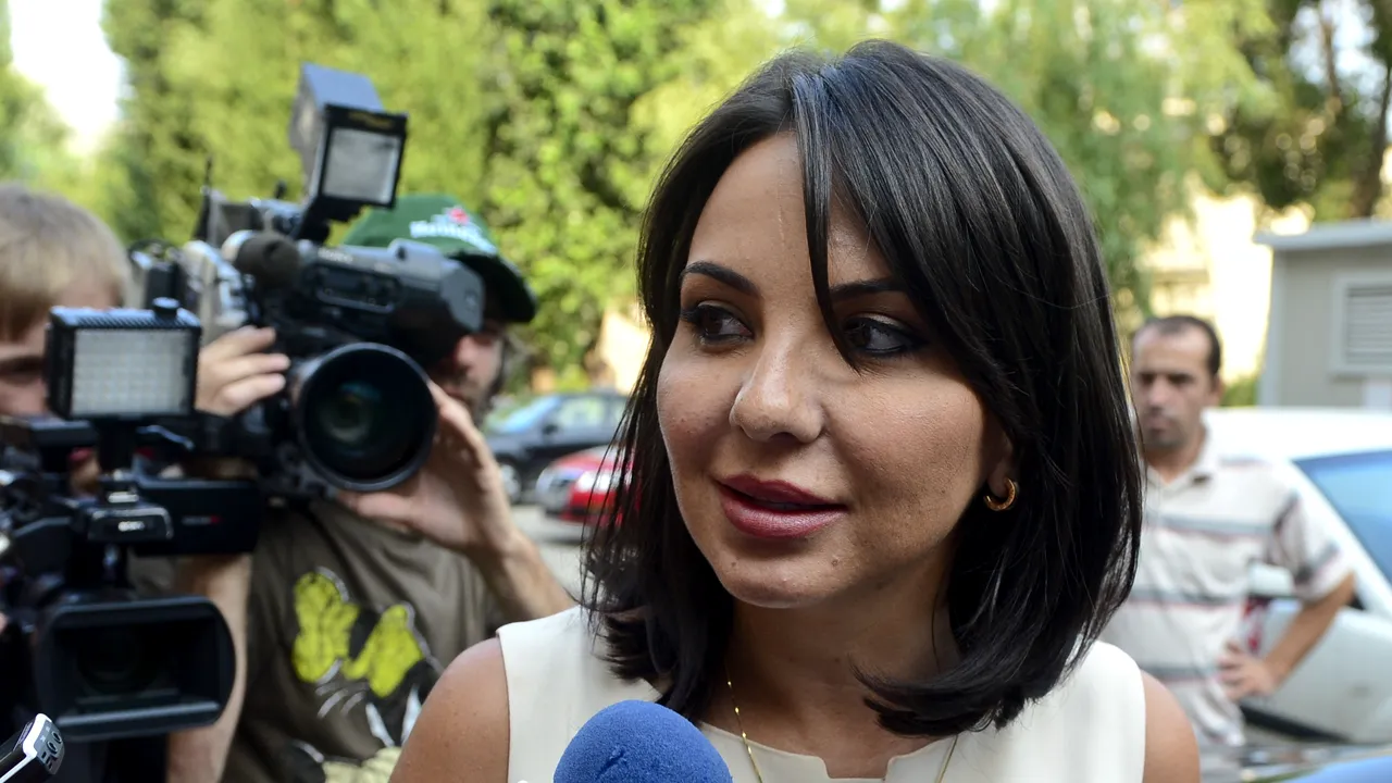 Sechestru pe apartamentul mamei Anei Maria Pătru, care a fost citată ca martor la DNA Ploieşti 