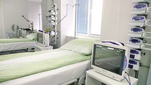 Modelul austriac. Statul a folosit infrastructura privată în lupta cu COVID-19. Şefii de spitale din România: „Este o soluţie, problema este suma decontată”