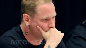 Echipamente muzicale în valoare de 36.000 de dolari, furate din casa solistului trupei Slipknot