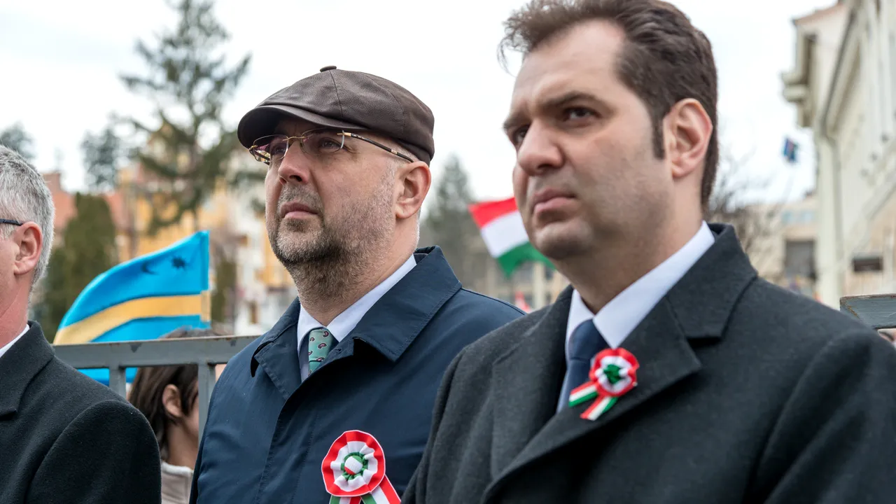 Kelemen Hunor, aluzie la Tudose: Luptăm pentru apărarea identităţii, sperăm că nu vom flutura lângă drapeluri/ Bisericile maghiare cer o zi a Libertăţii Religioase