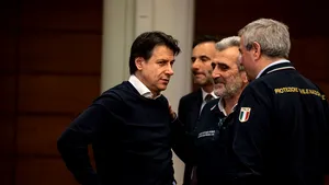 Premierul Italiei denunţă restricţiile de călătorie impuse de alte ţări din cauza epidemiei gripale