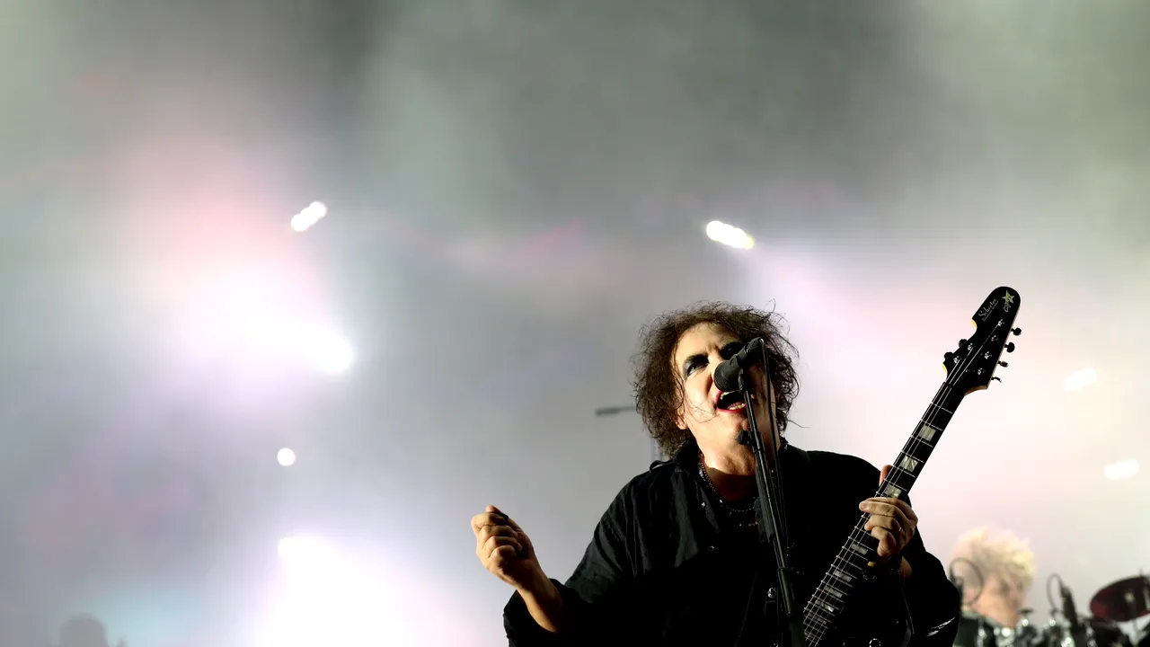 Concertul trupelor The Cure, God Is An Astronaut şi Editors, în Piaţa Constituţiei din Bucureşti, la o zi după show-ul Bon Jovi