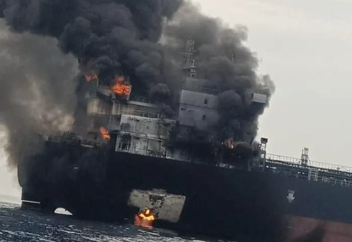 EXTERNE Războiul din Orient escaladează: Iranul a lansat atacuri asupra unei baze americane din Iordania, după ce SUA au scufundat cinci petroliere