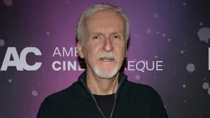 Universul Avatar se extinde. Regizorul James Cameron vrea o serie animată cu povești noi