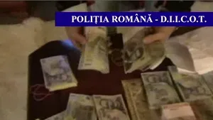 Credite cu acte false, de peste 70.000 de euro: Procurorii au făcut zeci de percheziţii în Bucureşti, Slobozia şi Oneşti