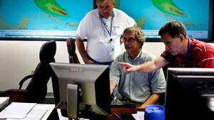 Furtuna tropicală Fred a devenit uragan de categoria 1
